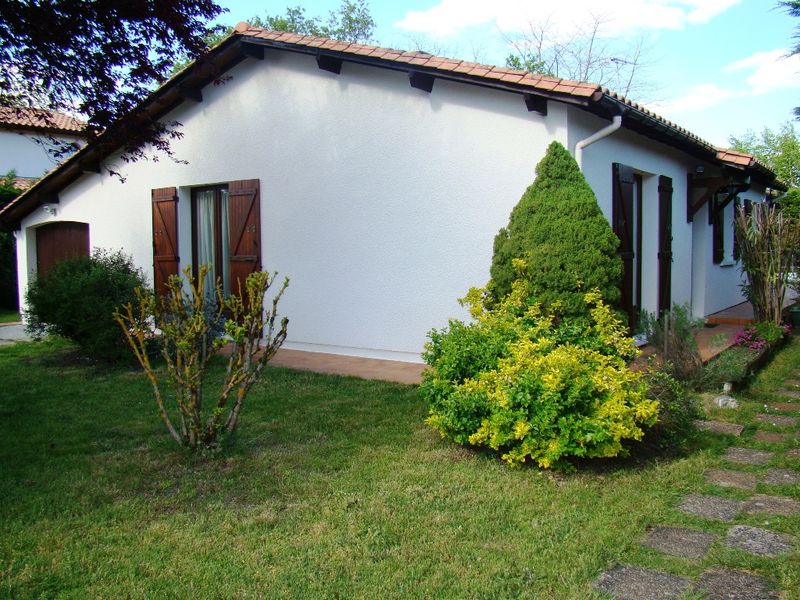 Maison 3  chambres de plain pied sur CESTAS GAZINET